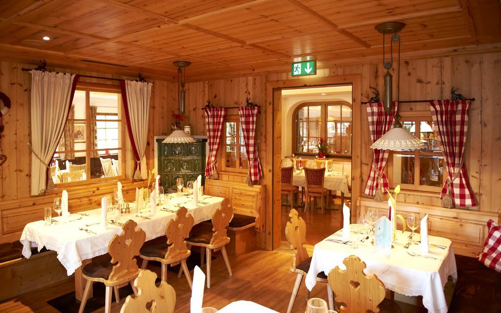 Hotel Tirolerhof Flachau Buitenkant foto
